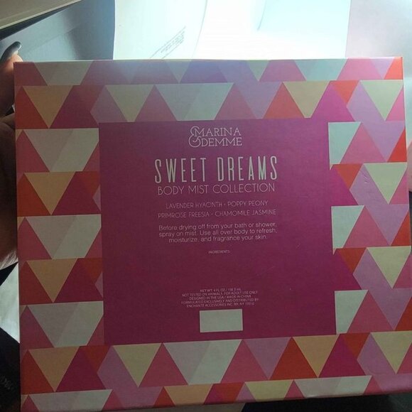 Sweet Dreams Body Mist Collection - Picture 2 of 5